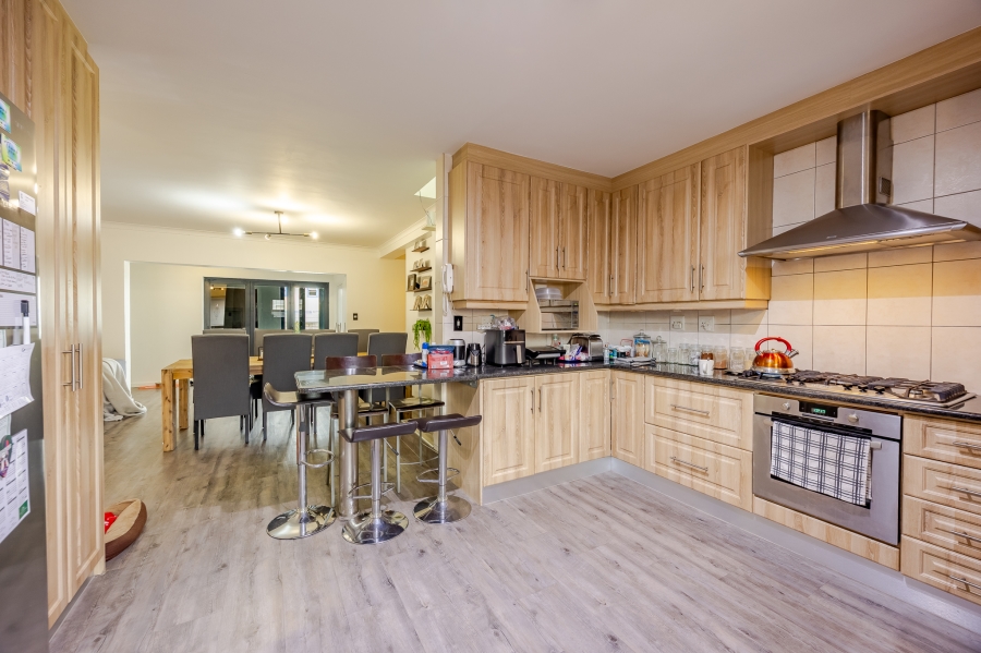 4 Bedroom Property for Sale in Milnerton Ridge Western Cape